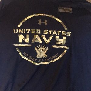 NAVY Under Armour Shirt